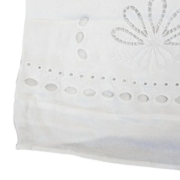 Skies are Blue Curvy White Embroidered Rayon Round Neck Tank Size‎ 2XL - Picture 2 of 7